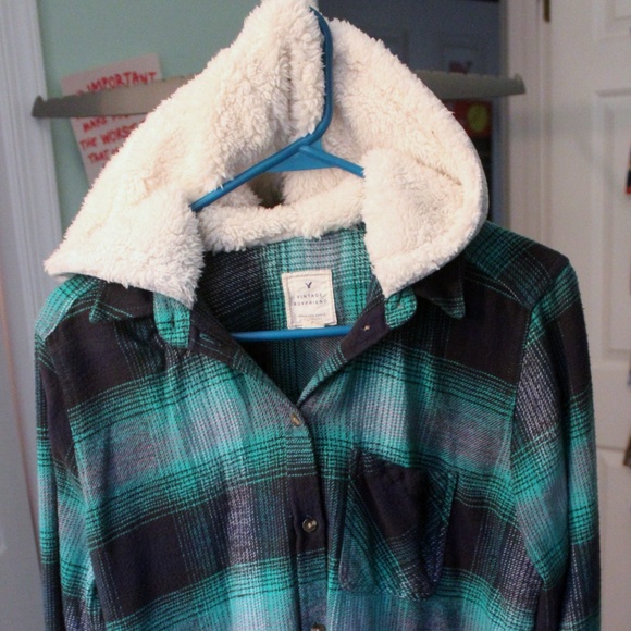 american eagle hooded flannel